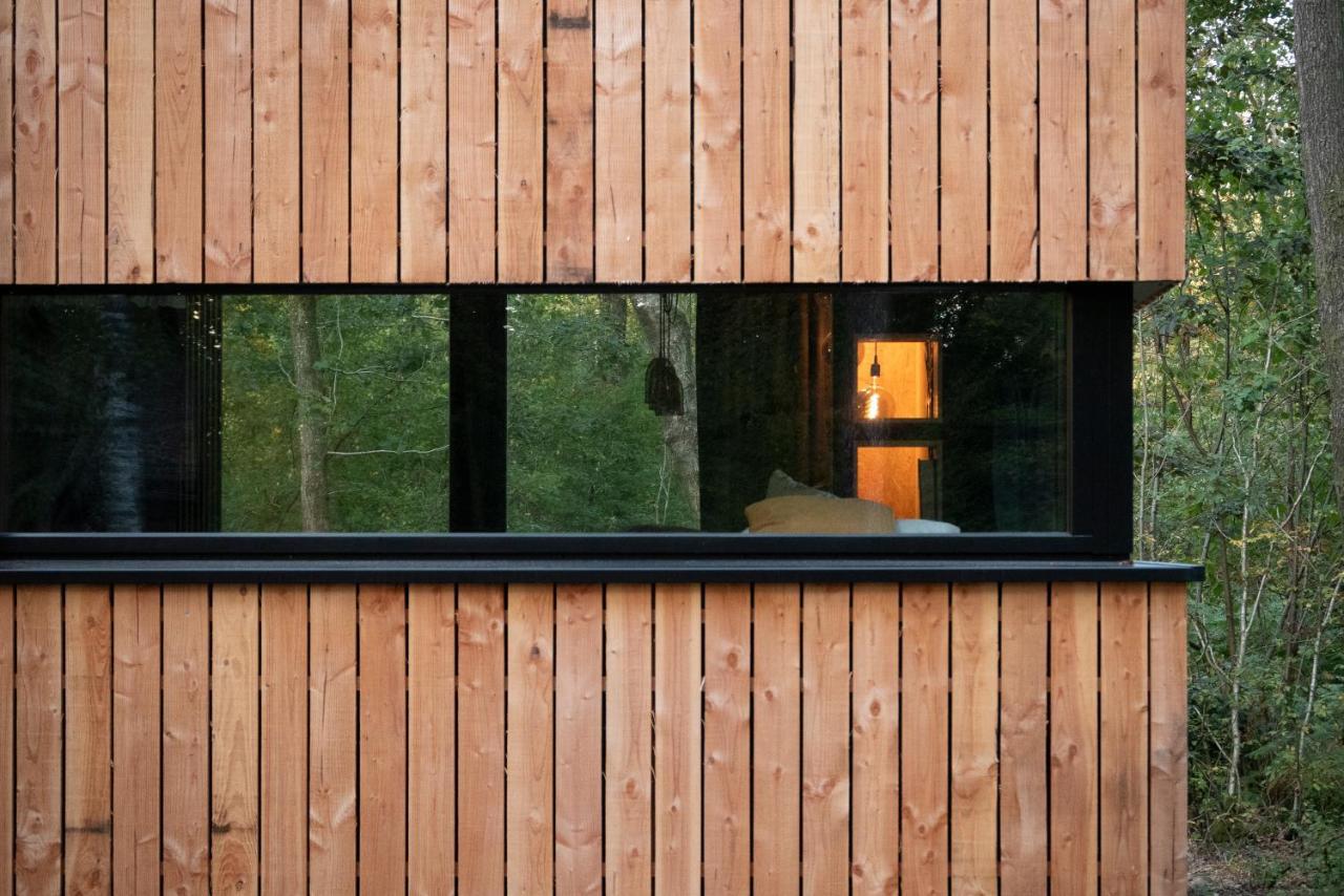 Forest Cube Oignies Eksteriør bilde